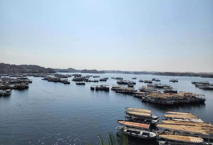 پانسیون Endo Mando