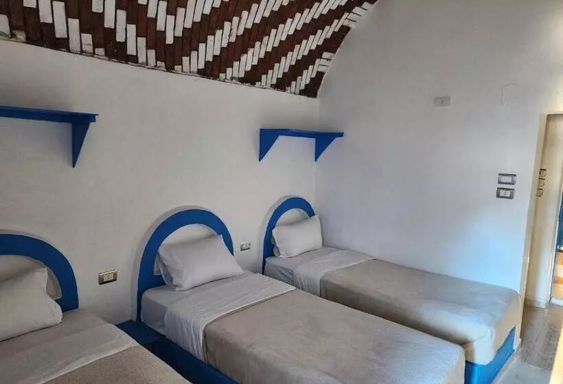 پانسیون Endo Mando