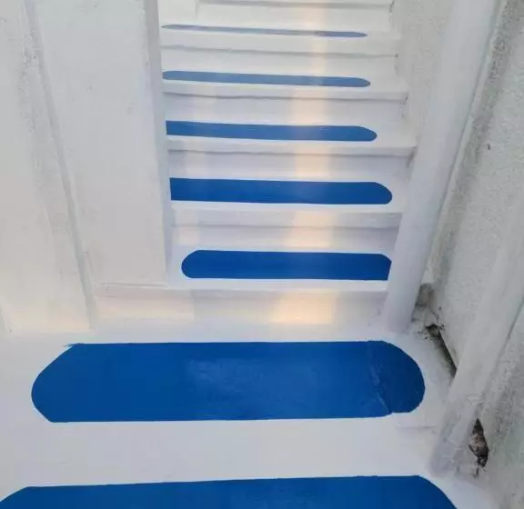 پانسیون Endo Mando