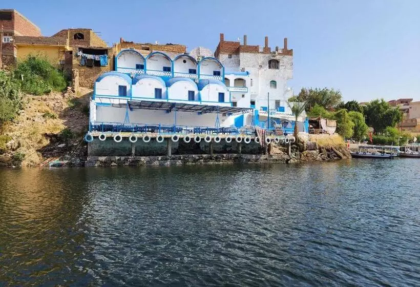 پانسیون Endo Mando