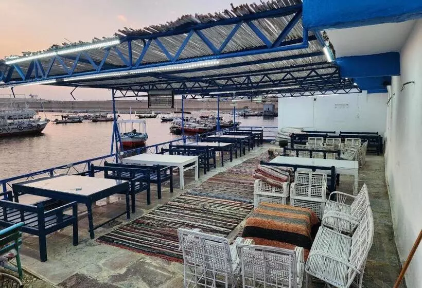 پانسیون Endo Mando