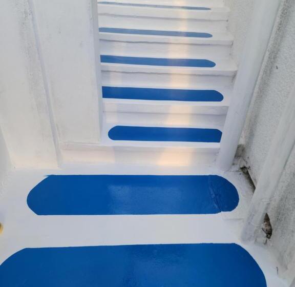 پانسیون Endo Mando