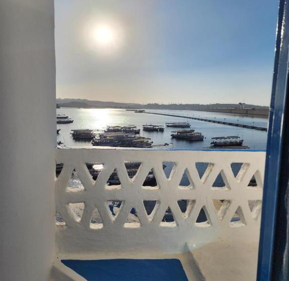 پانسیون Endo Mando