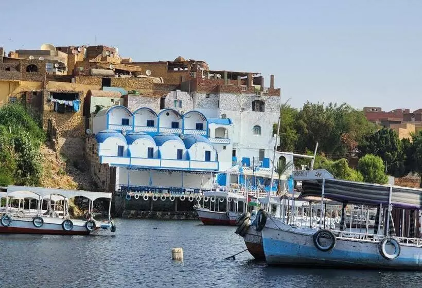 پانسیون Endo Mando