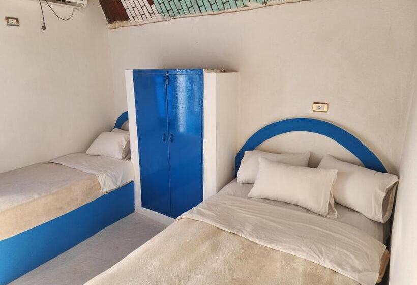 پانسیون Endo Mando