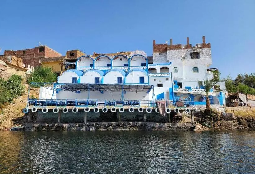 پانسیون Endo Mando