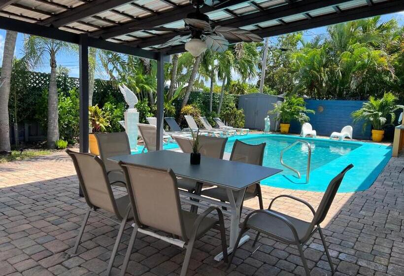 پانسیون Large Gay Men S 1 Bedroom W Gameroom Heated Pool Clothing Optional