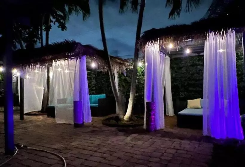 پانسیون Large Gay Men S 1 Bedroom W Gameroom Heated Pool Clothing Optional
