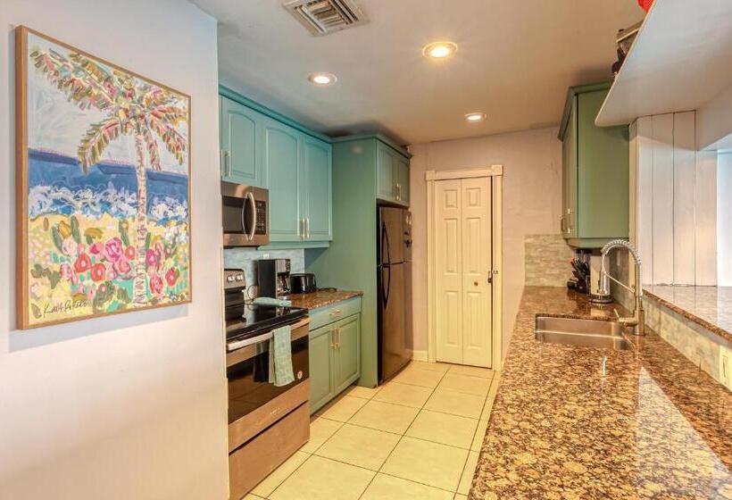 پانسیون Large Gay Men S 1 Bedroom W Gameroom Heated Pool Clothing Optional