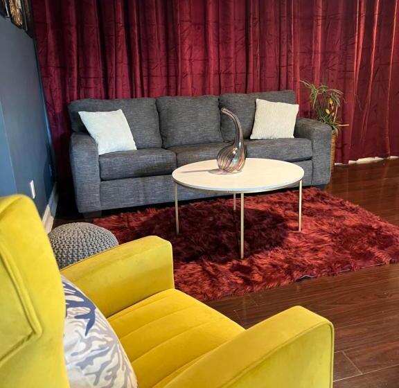 پانسیون Large Gay Men S 1 Bedroom W Gameroom Heated Pool Clothing Optional