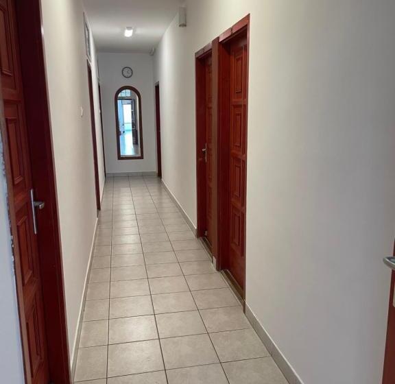 펜션 àlom Vendèghàz