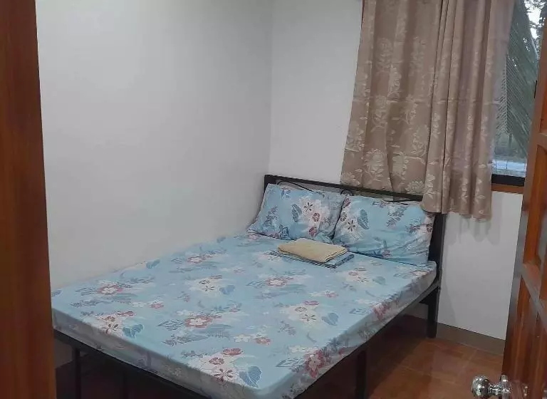ペンション Saavedra Guesthouse
