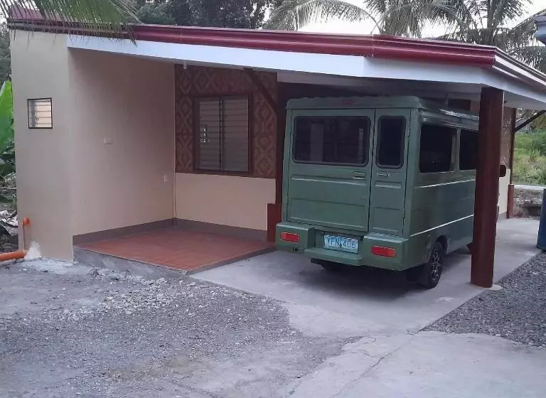 ペンション Saavedra Guesthouse