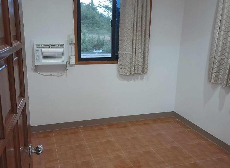 Pensionat Saavedra Guesthouse