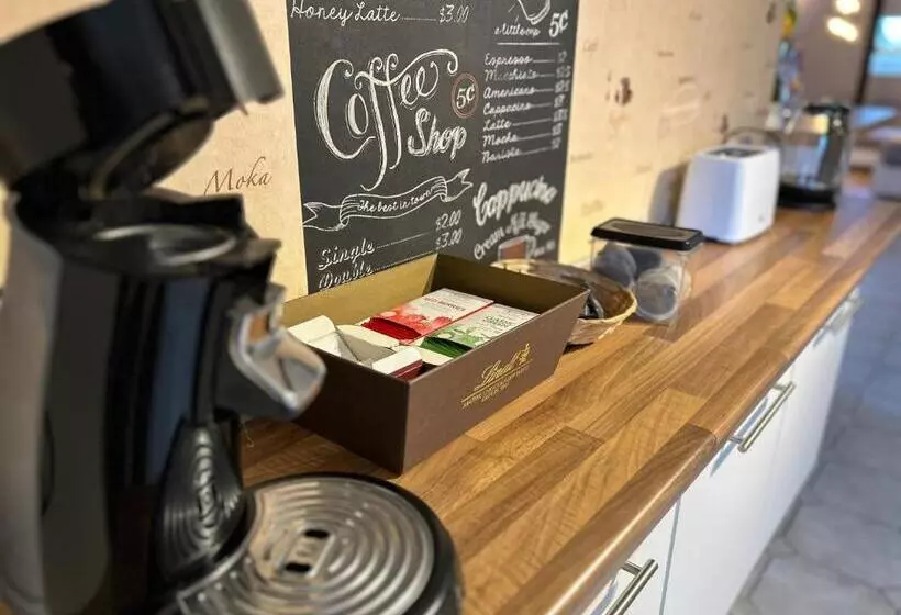 Pension Hotel Leinefelde Am Bahnhof