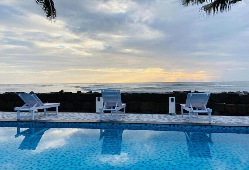 Break Water Palace Resort