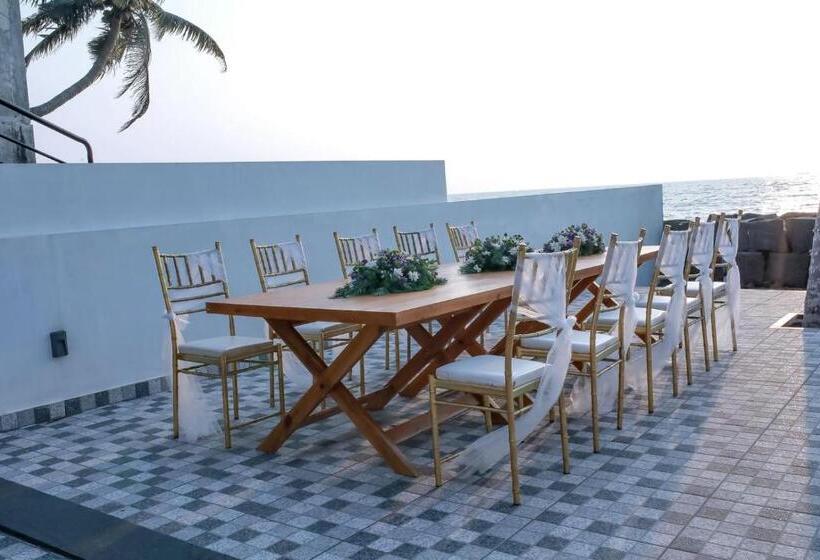 Break Water Palace Resort