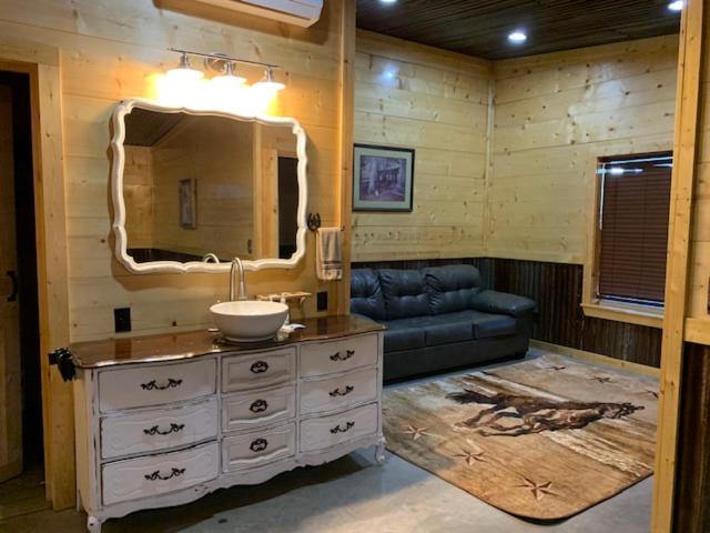 منتجع Painted Lakes Ranch