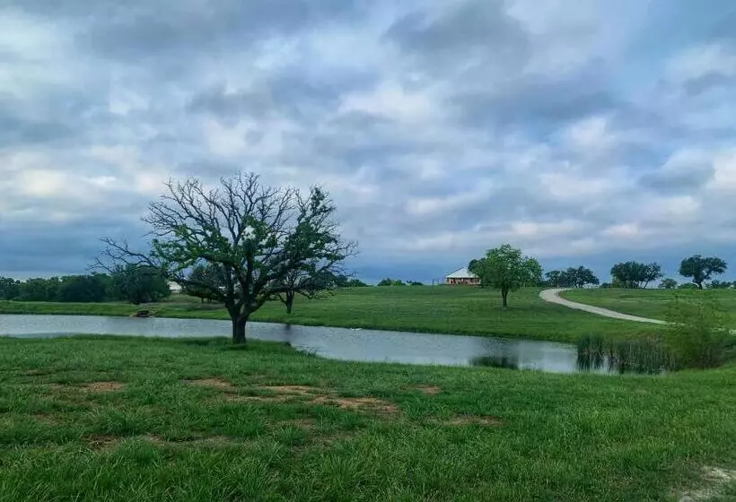 リゾートホテル Painted Lakes Ranch
