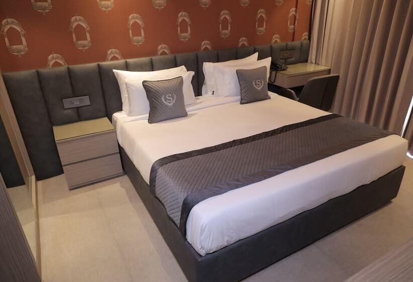 Stepstones Hotels And Inn Dlf Phase 3 Gurgaon