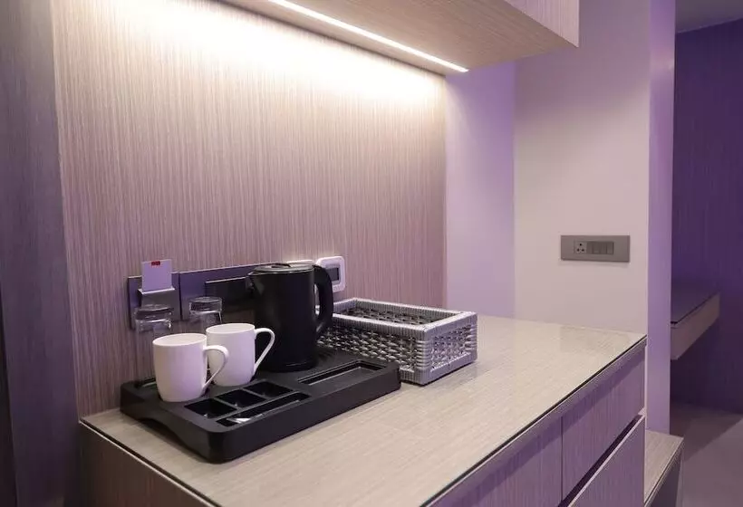 Stepstones Hotels And Inn Dlf Phase 3 Gurgaon