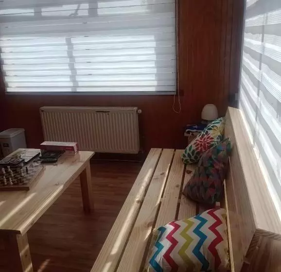 Retkeilymaja Isla Yu Backpacker