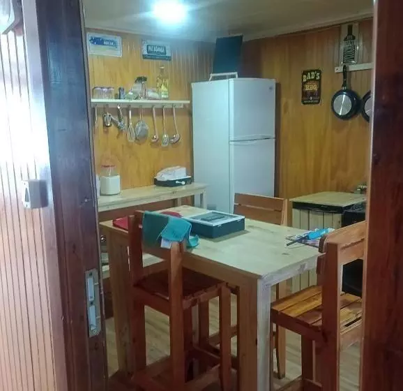 Retkeilymaja Isla Yu Backpacker