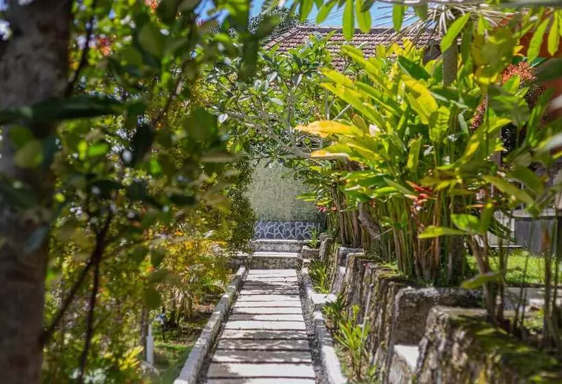 Retkeilymaja La Village Hills View