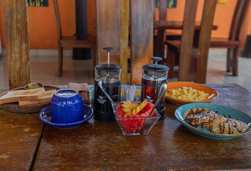 旅馆 La Village Hills View