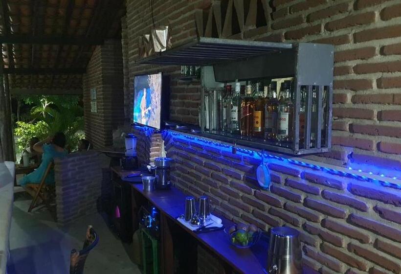 هاستل Pousada Unidos