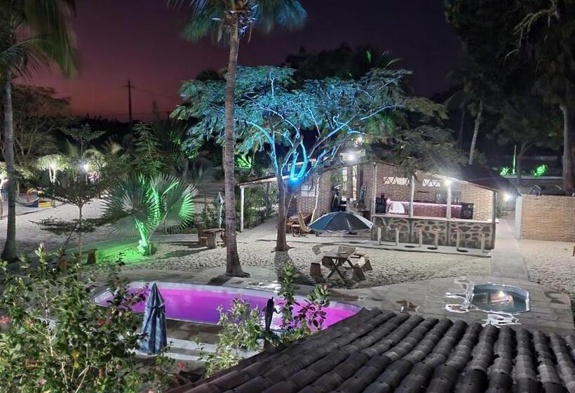 هاستل Pousada Unidos