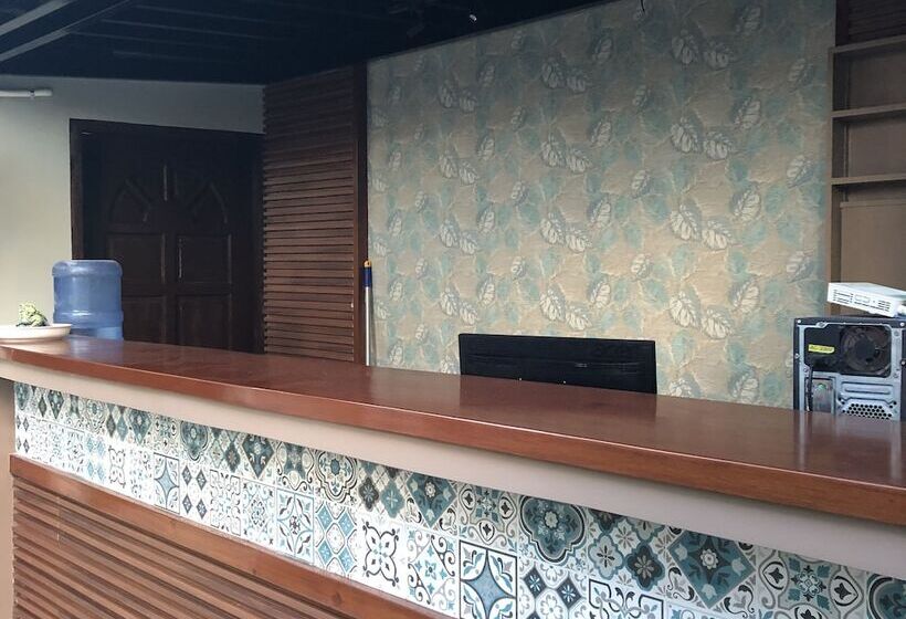 Alona Princess Suites