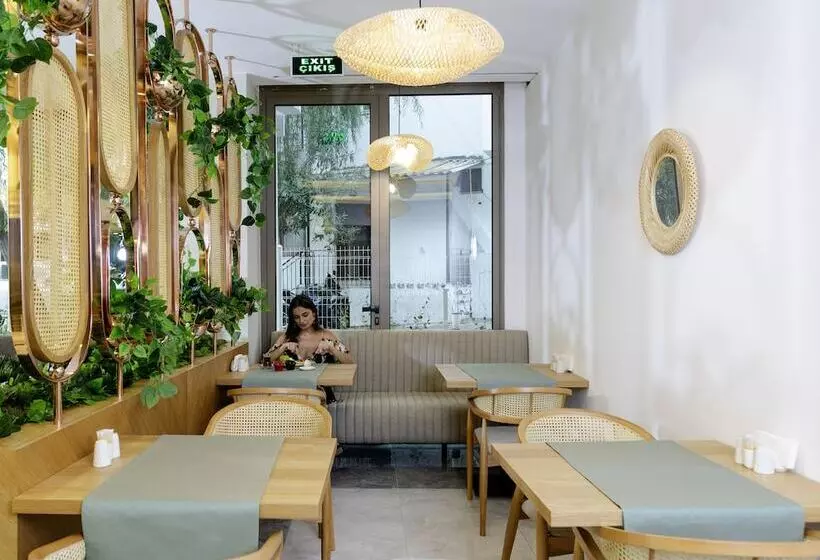 Güllük Uno Elegance Otel