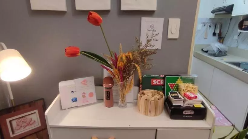 ホテル Eiyas Staycation And Surprises