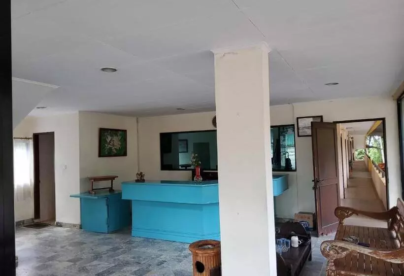 ホテル Kumala Samudra