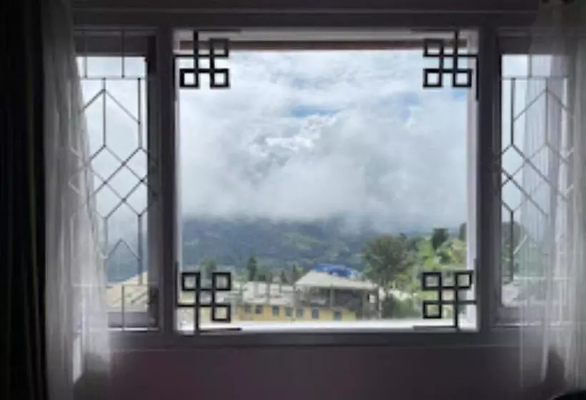 Hotelli Mon Paradise, Tawang