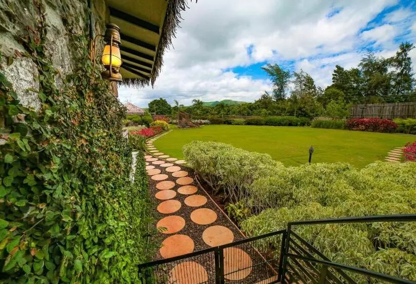 Hotelli Parnakuti Villa