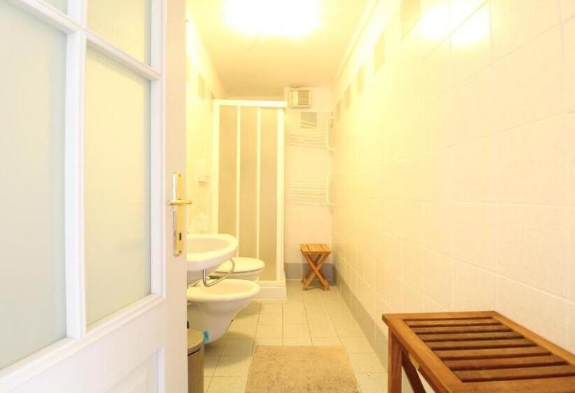 בית מלון כפרי Podere Delle Arti