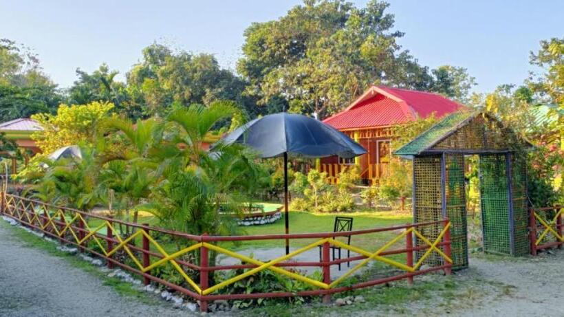 ホテル Prakriti Neerh