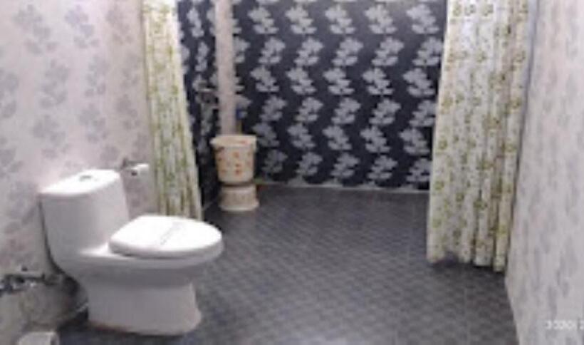 هتل Shelter Inn,chhatarpur