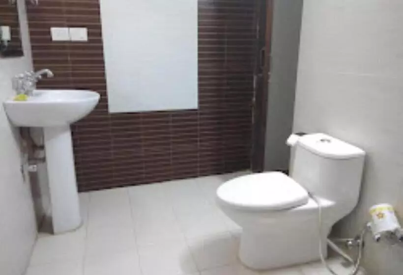 ホテル Shelter Inn,chhatarpur