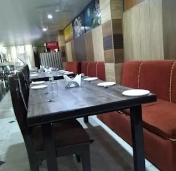 ホテル Shelter Inn,chhatarpur