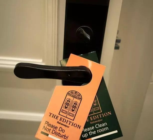 هتل The Edition Bahawalpur