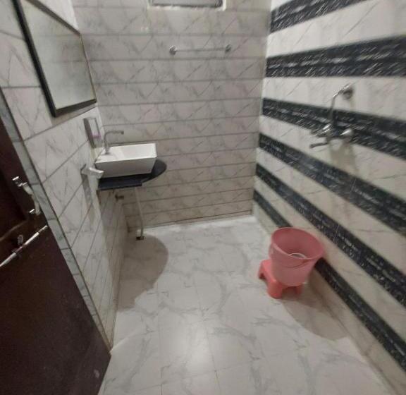 בית מלון כפרי Trisolaris