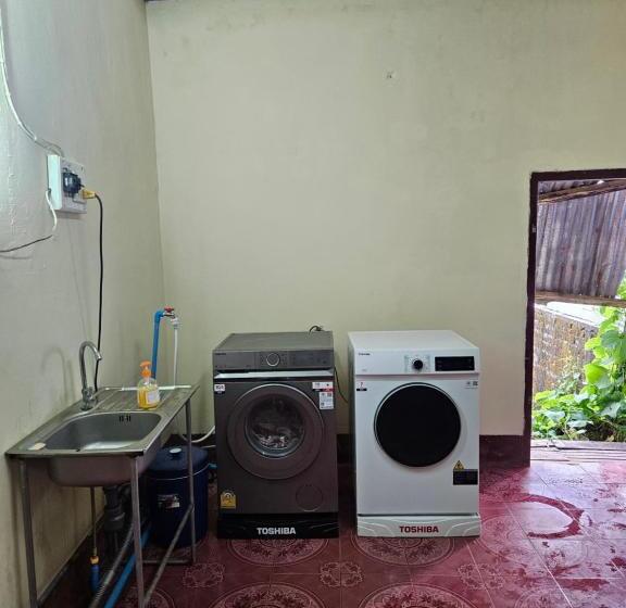 Kai Lions International Hostel Paksong