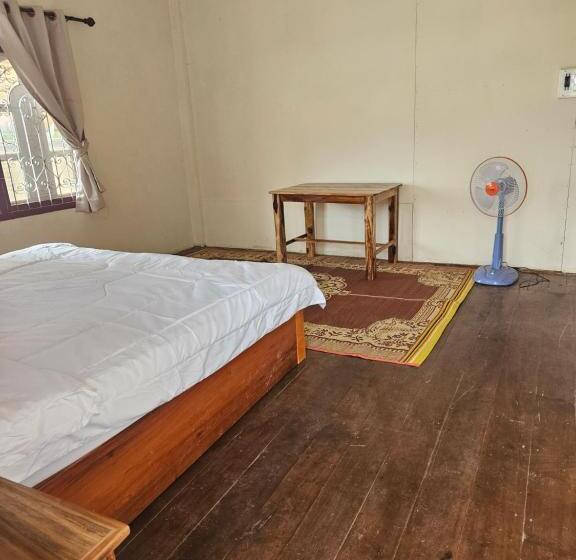 Kai Lions International Hostel Paksong