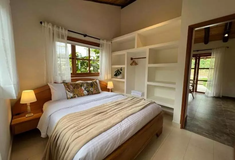 La Perla Finca Hotel Cabaña Cristal