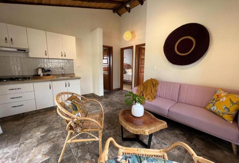 La Perla Finca Hotel Cabaña Cristal