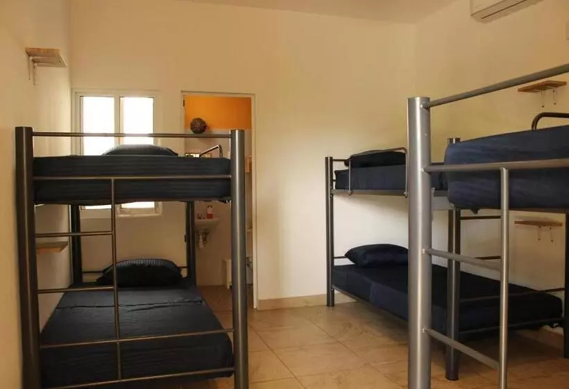 Mi Puerto Beach Hostel