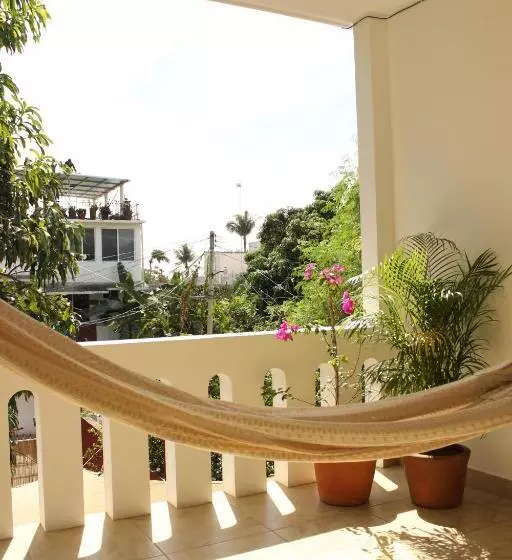 Mi Puerto Beach Hostel